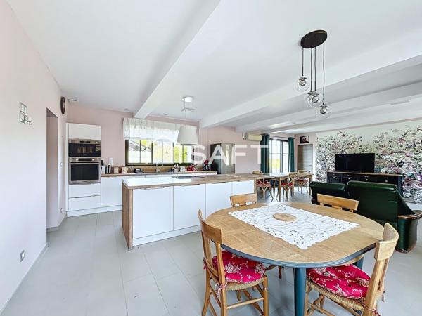 CORPS DE FERME AVEC DEPENDANCES