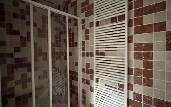 Appartement à louer    3 pièces • 56 m2 Lagorce