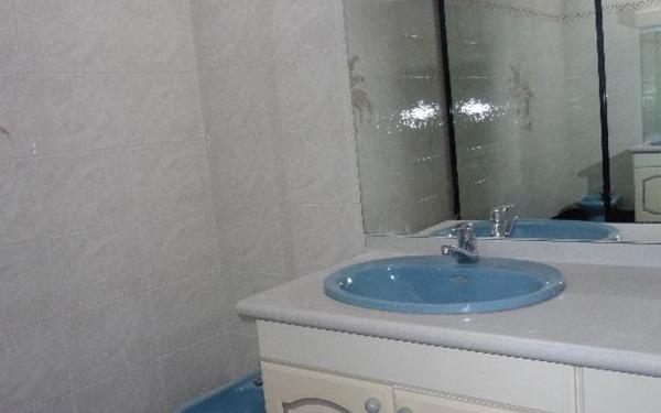 Appartement à louer    5 pièces • 107,51 m2 Saint-Genis-Laval