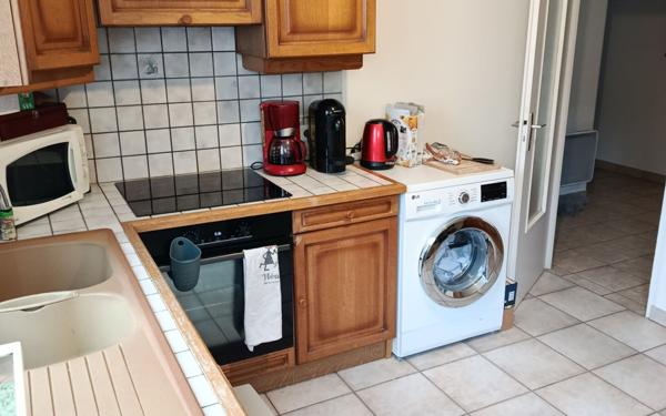 Appartement à louer    5 pièces • 107,51 m2 Saint-Genis-Laval