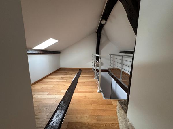 T4 rénové - Hyper-centre d'Orléans - Immeuble bourgeois