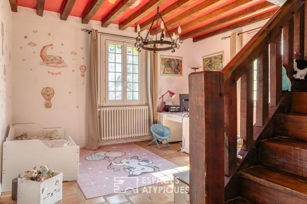 Maison de maître en pierre avec piscine