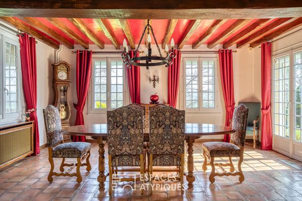 Maison de maître en pierre avec piscine