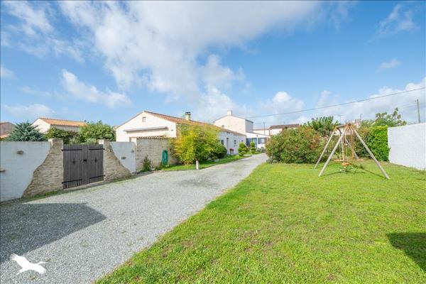 Maison à vendre 1 242 000 € Saint-Pierre-d'Oléron 6 p 202 m² DPE C