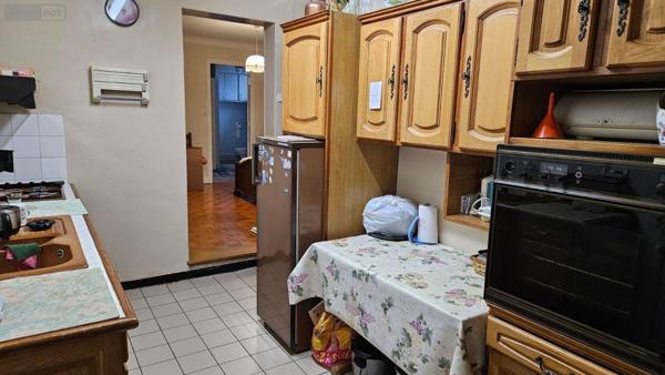 Maison de ville à vendre à La Suze-sur-Sarthe dans la Sarthe (72210), ref : 72119-1602