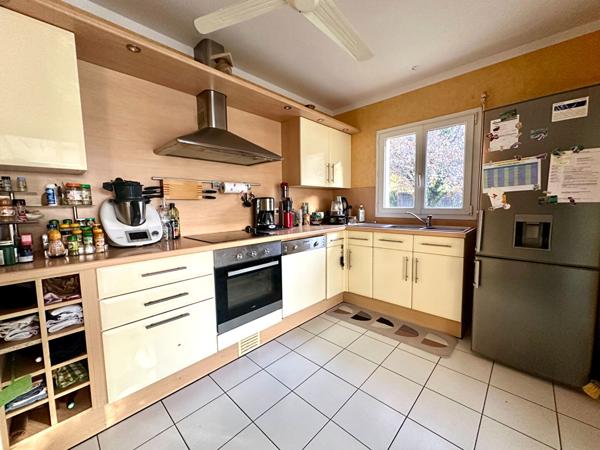 Maison de plain-pied 161 m² - terrain 1 550 m² - secteur calme sans vis-à-vis