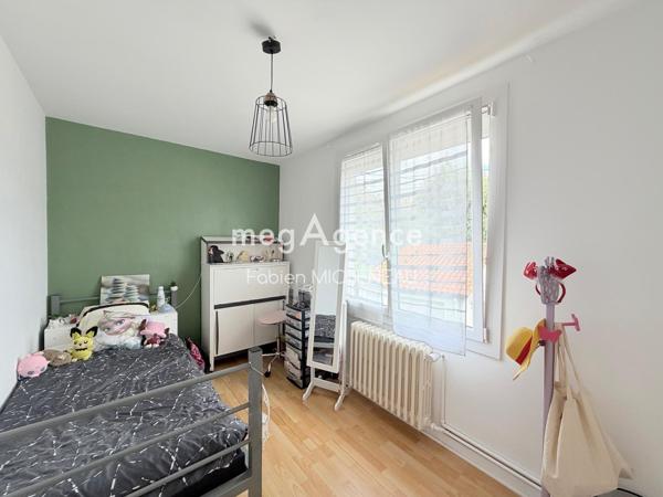 Maison à CHOLET, 49300 - 8 pièces 196m²