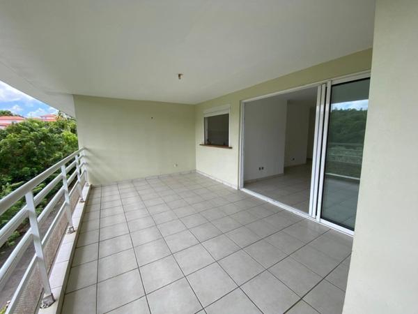 Route de BALATA, Tres beau T4, vue dégagée sur le sacré coeur