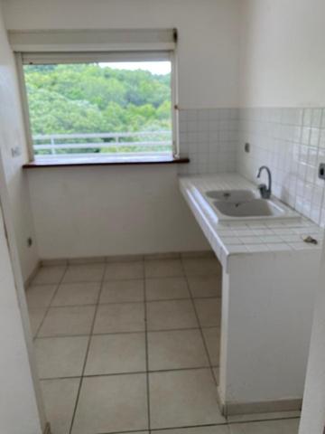 Route de BALATA, Tres beau T4, vue dégagée sur le sacré coeur