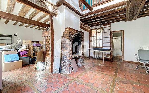 Maison à vendre    6 pièces • 194,66 m2 Neuilly-en-Thelle