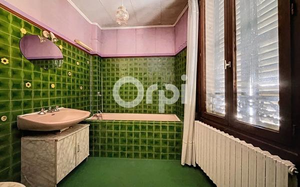 Maison à vendre    6 pièces • 194,66 m2 Neuilly-en-Thelle