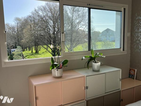 A VENDRE MAISON D'ARCHITECTE VANNES St Guen-200 m2 hab sur 1000 m2 de terrain env