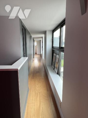 A VENDRE MAISON D'ARCHITECTE VANNES St Guen-200 m2 hab sur 1000 m2 de terrain env