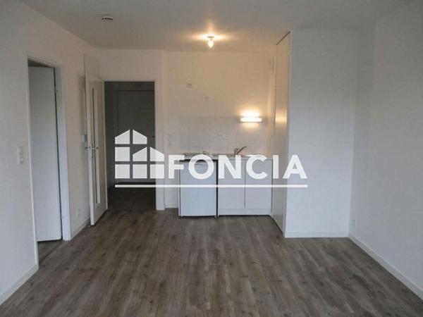 Location Appartement 2 pièces 39.1 m² - 1 COTE SAINT SEBASTIEN Nantes 44200