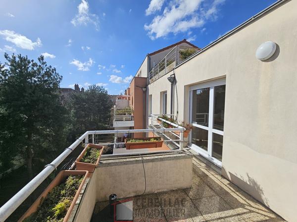Appartement 6 pièce(s) 4 chambre(s) 148 m²