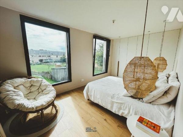 Magnifique maison contemporaine de 2024 ? Élégance scandinave et cadre agréable
Laissez vous sé...