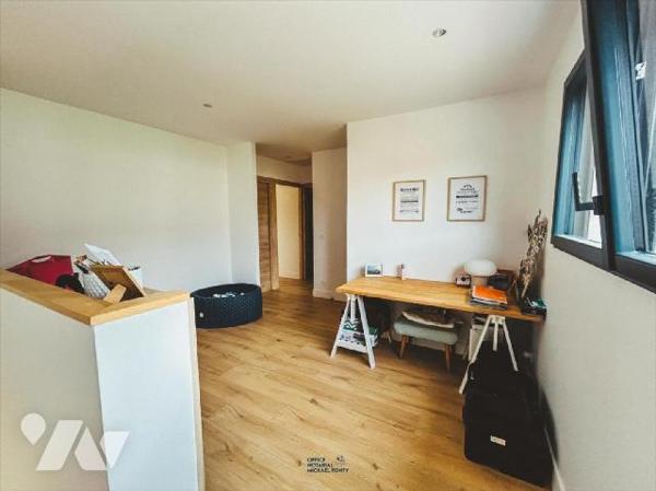 Magnifique maison contemporaine de 2024 ? Élégance scandinave et cadre agréable
Laissez vous sé...