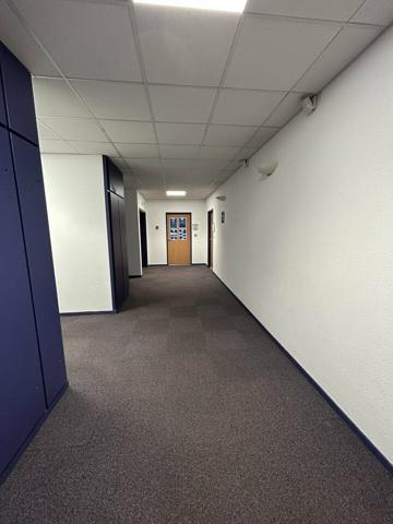 BUREAUX à VENDRE de 123.4 m²