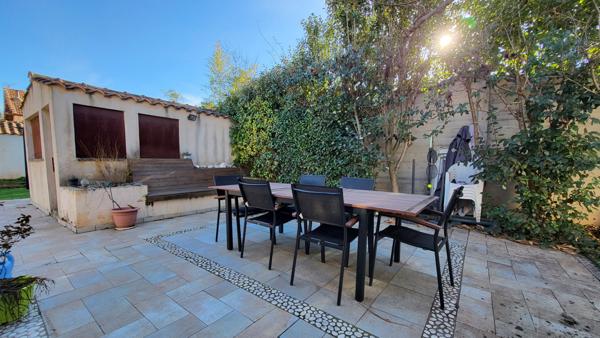 Marignane (13700) VILLA 6 PIECES AVEC PISCINE SUR 693M2 DE TERRAIN