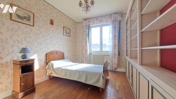 APPARTEMENT 3 CHAMBRES GARAGE + CAVE