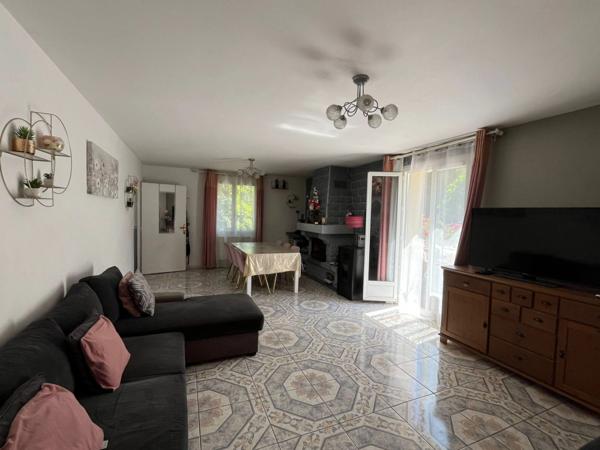 Maison à vendre 6 pièces - sous-sol total CHESSY (77)