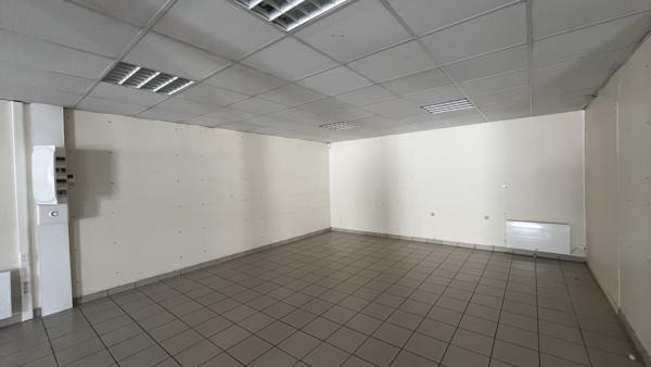 Offre de bureau rare en centre ville - A louer 214 m2 avec parkings (quartier Faubourg Bannier - Gare - Médiathèque)