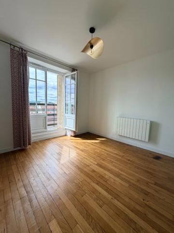 Appartement à vendre  pièces  (21)
