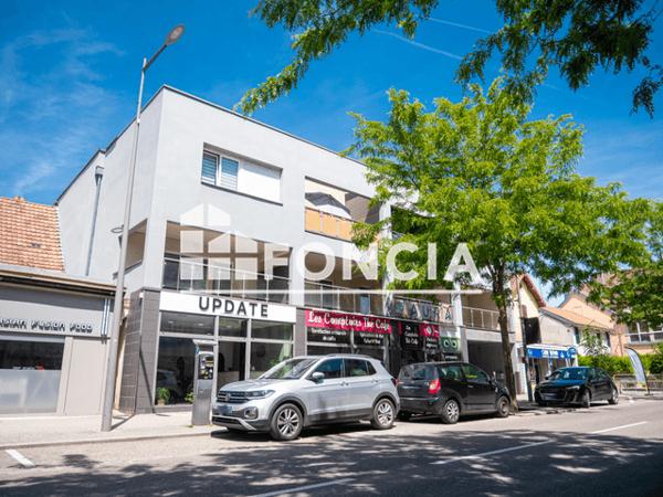 Location Local commercial 4 pièces 92.8 m² - Audincourt 25400