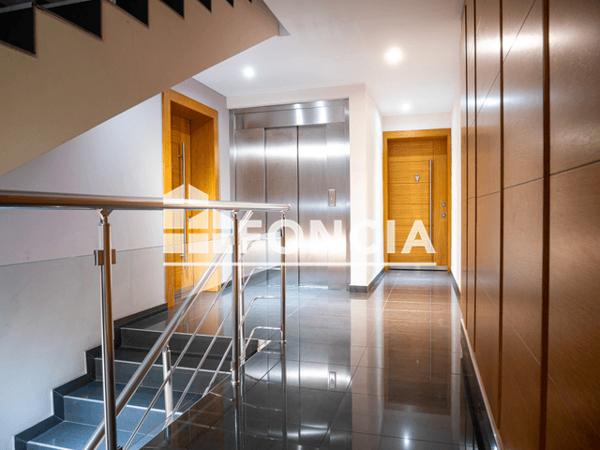 Location Local commercial 4 pièces 92.8 m² - Audincourt 25400