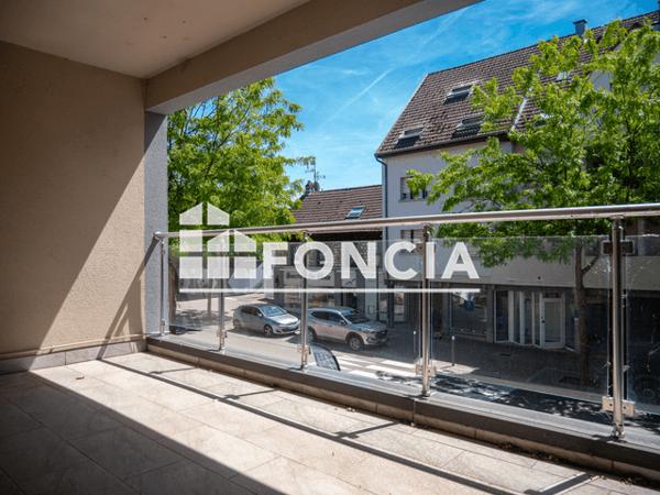 Location Local commercial 4 pièces 92.8 m² - Audincourt 25400