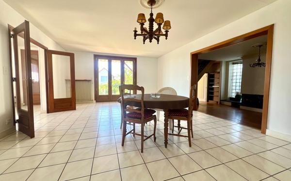 Maison à vendre    6 pièces • 165 m2 Limoges