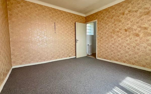 Maison à vendre    6 pièces • 165 m2 Limoges