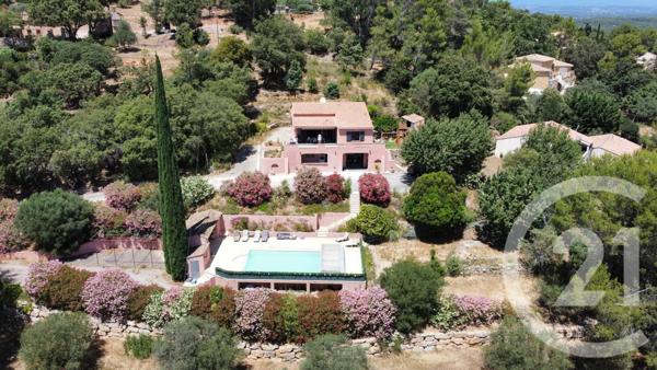 Maison à vendre  6 pièces - 159 m2 LE CANNET DES MAURES - 83