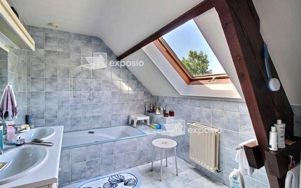 Maison à vendre    4 pièces • 142,75 m2 Idron