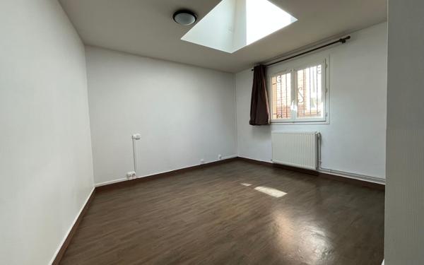 Appartement à louer    1 pièce •  Évreux
