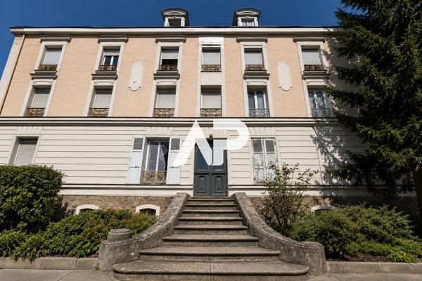 Appartement Deuil La Barre 2 pièces 32 m2 165 000 € **  - Référence  1671