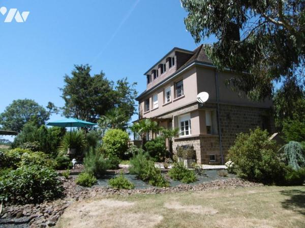 MAISON D'HABITATION
