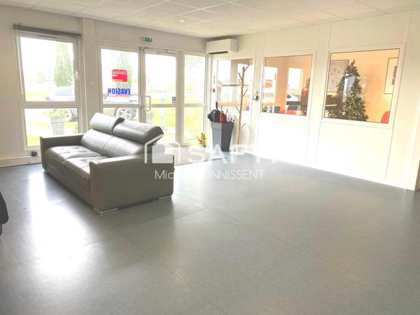 Immeuble de 600 m2 , Bureaux Moderne Clés en Main aux Portes de Bourges