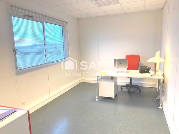 Immeuble de 600 m2 , Bureaux Moderne Clés en Main aux Portes de Bourges