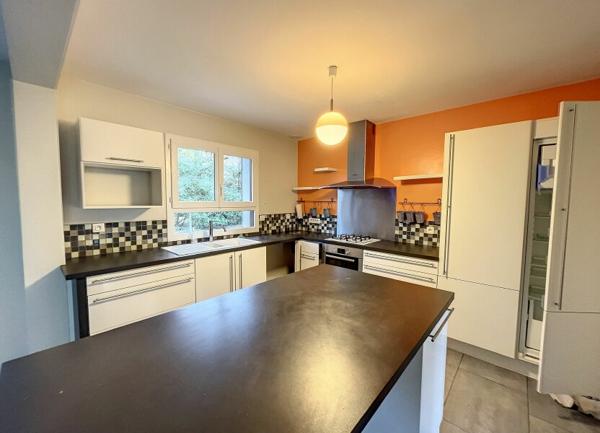 Maison à vendre    6 pièces • 120 m2 La Ferté-Saint-Aubin