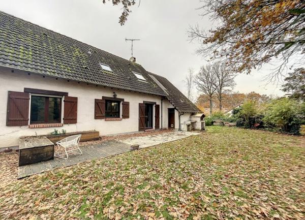 Maison à vendre    6 pièces • 120 m2 La Ferté-Saint-Aubin