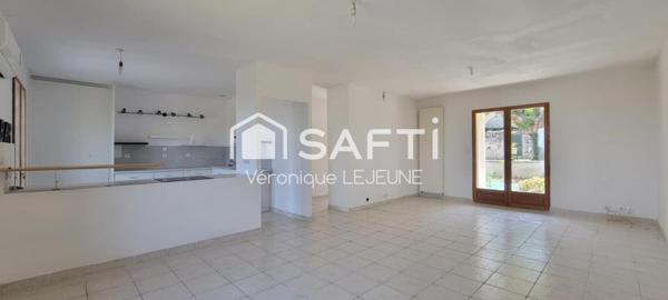 Maison 114 m², 3 chambres, balcon, double garage