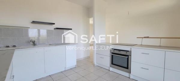Maison 114 m², 3 chambres, balcon, double garage