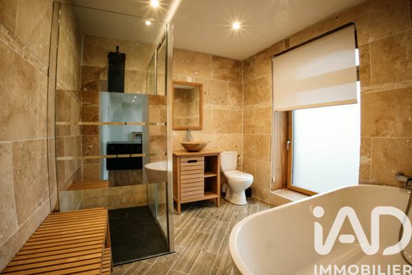 Maison à vendre 15 pièces 342 m² Merville