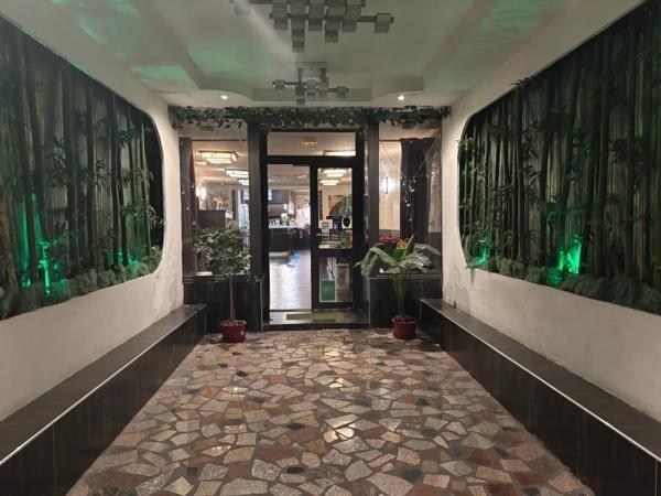 immeuble commercial et d'habitation