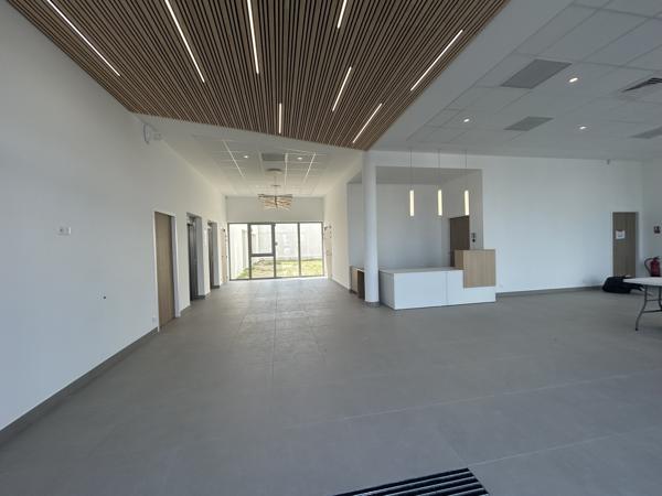 LOCATION BUREAUX SANTE ST NAZAIRE PARKING