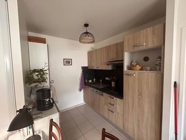 Appartement Emerainville 2 pièce(s) 40 m2