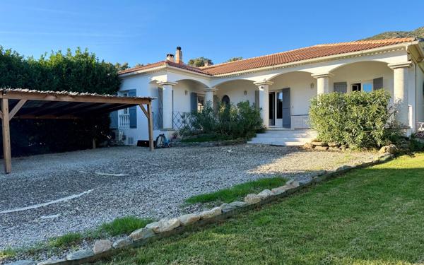 Maison à vendre    5 pièces • 135 m2 Biguglia