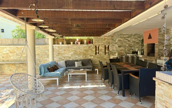 Maison à vendre    5 pièces • 135 m2 Biguglia