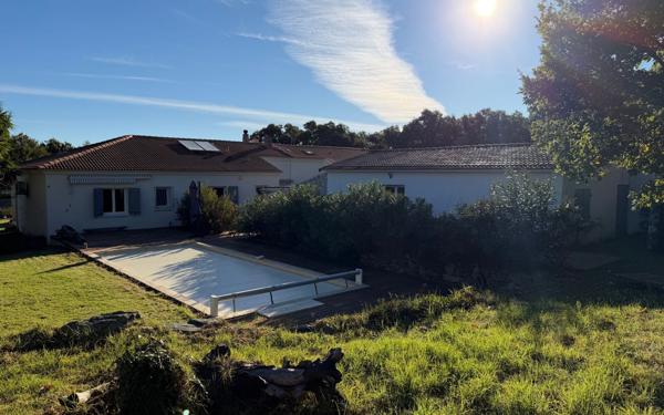 Maison à vendre    5 pièces • 135 m2 Biguglia